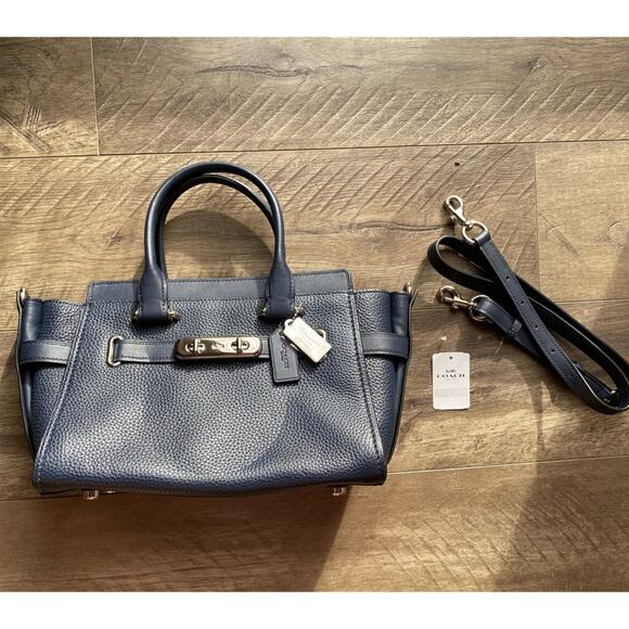 NWT Coach Swagger Satchel 27 Navy Silver - Picture 2 of 5